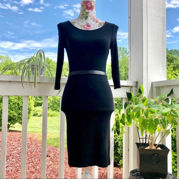 tomsware Dresses & Skirts - Black Jersey Bodycon